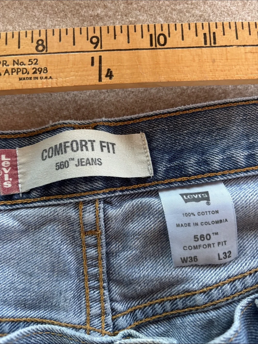 Vintage Levi’s 560 Jeans
